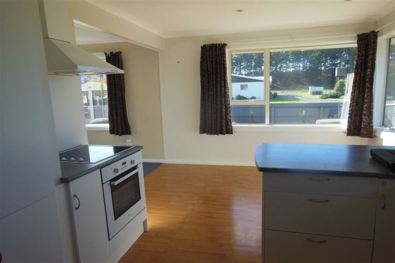 Photo of property in 31 Queen Street, Pareora, 7912