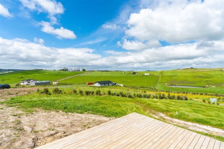 Photo of property in 12 Kyla Place, Hakaru, Kaiwaka, 0573