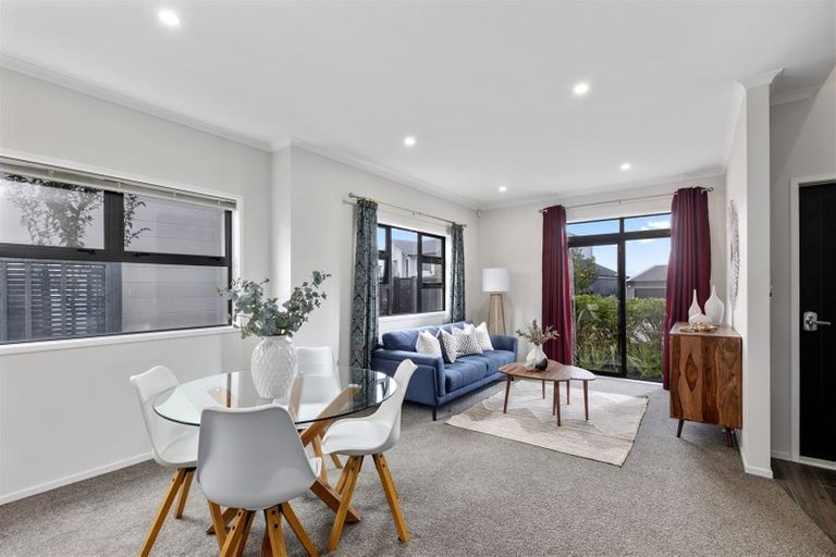 Photo of property in 4 Teal Way, Hobsonville, Auckland, 0616