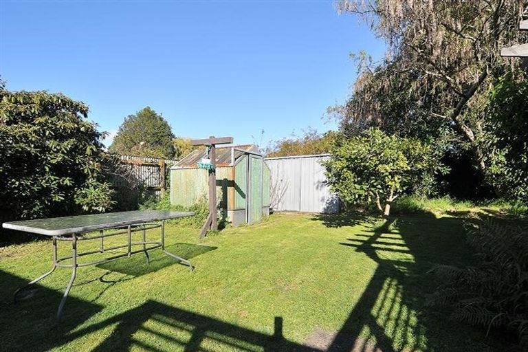 Photo of property in 8 Larchmont Grove, Totara Park, Upper Hutt, 5018