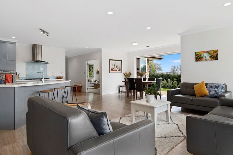 Photo of property in 1 O'connor Way, Bethlehem, Tauranga, 3110