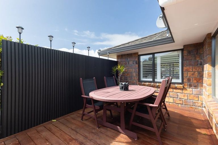 Photo of property in 2 Jeannie Way, Waikanae Beach, Waikanae, 5036