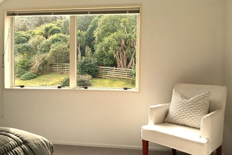 Photo of property in 10 Selwyn Parade, Lyttelton, 8082