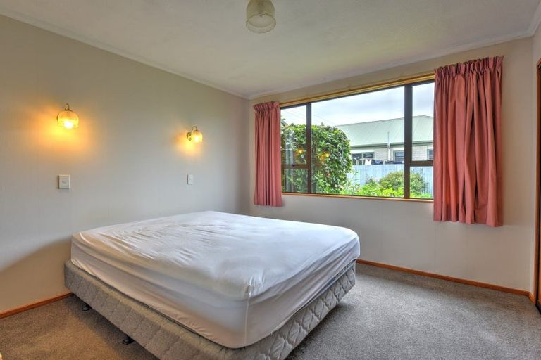 Photo of property in 4a Crombie Street, Gore, 9710