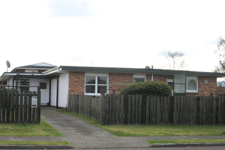 Photo of property in 21 Deere Avenue, Fenton Park, Rotorua, 3010