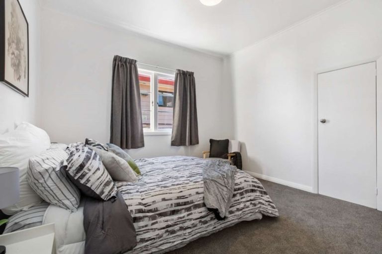 Photo of property in 1/62 Hillcrest Road, Papatoetoe, Auckland, 2025