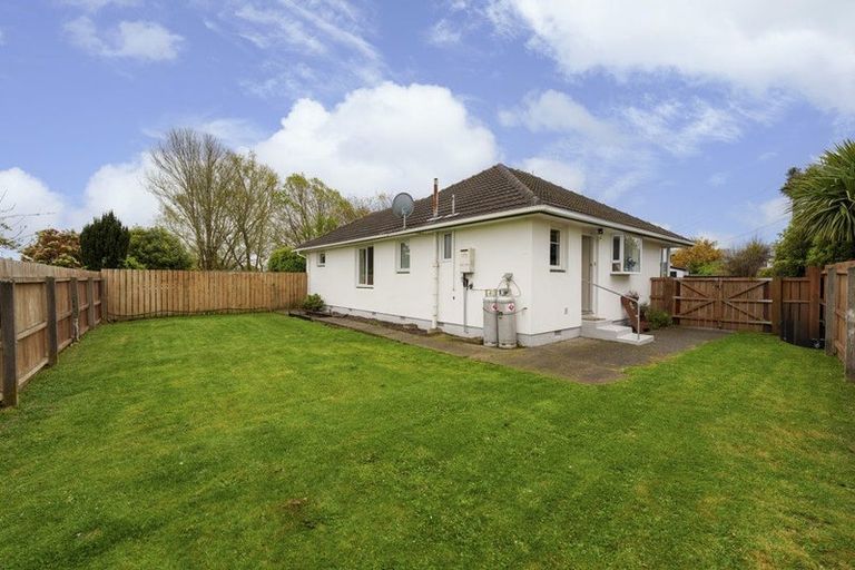 Photo of property in 7 Renwick Place, Hillmorton, Christchurch, 8025