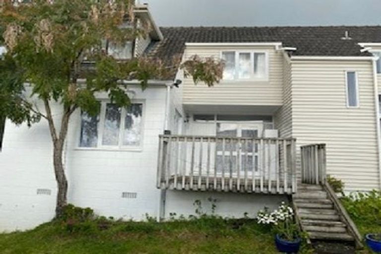 Photo of property in 256b Don Buck Road, Massey, Auckland, 0614