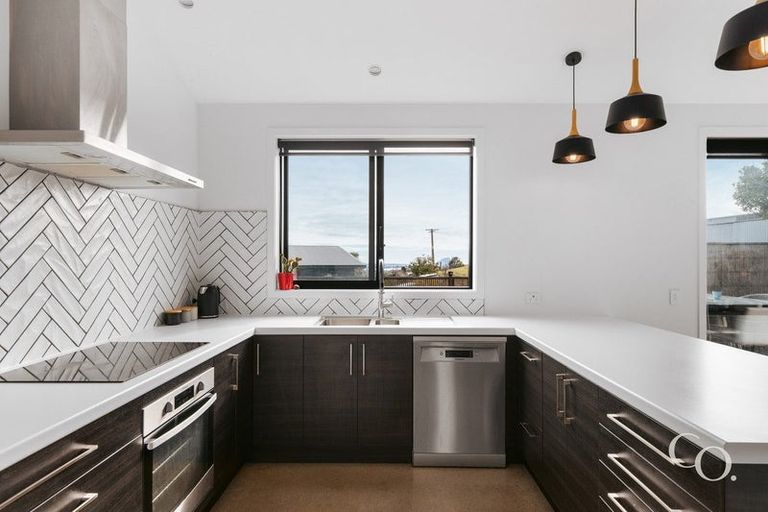 Photo of property in 310 Waitaha Road South, Welcome Bay, Tauranga, 3175