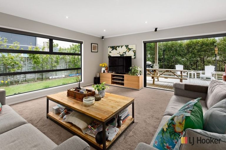 Photo of property in 14 Palm Grove, Waihi Beach, 3611