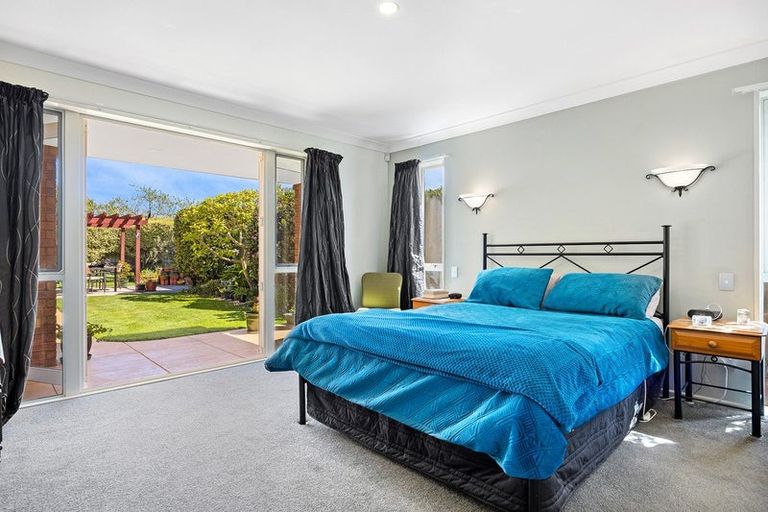 Photo of property in 9 Gibbs Drive, Woodend, 7610