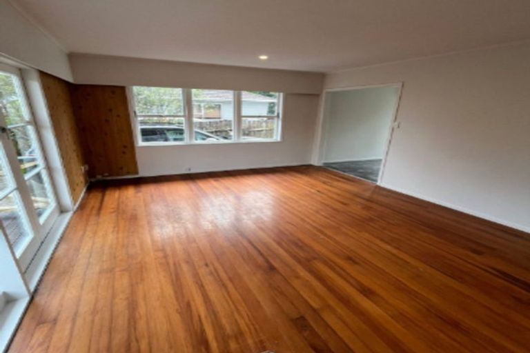 Photo of property in 112 Cargill Street, Papakura, 2110