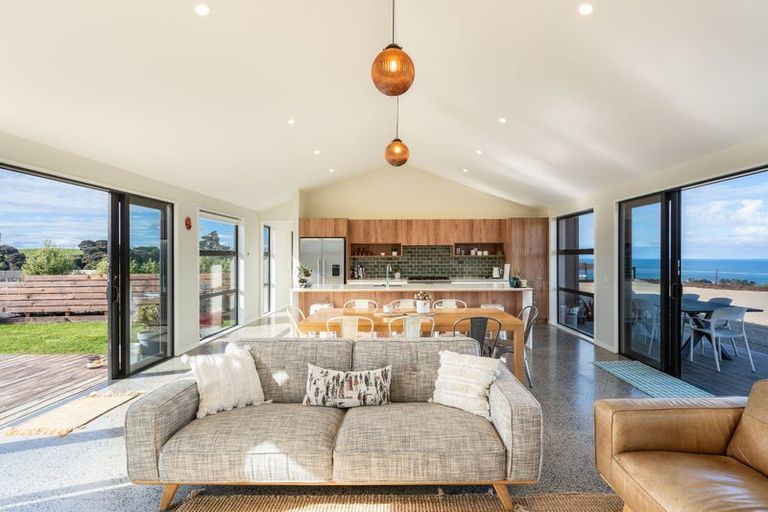 Photo of property in 272 Otokia-kuri Bush Road East, Kuri Bush, Dunedin, 9091