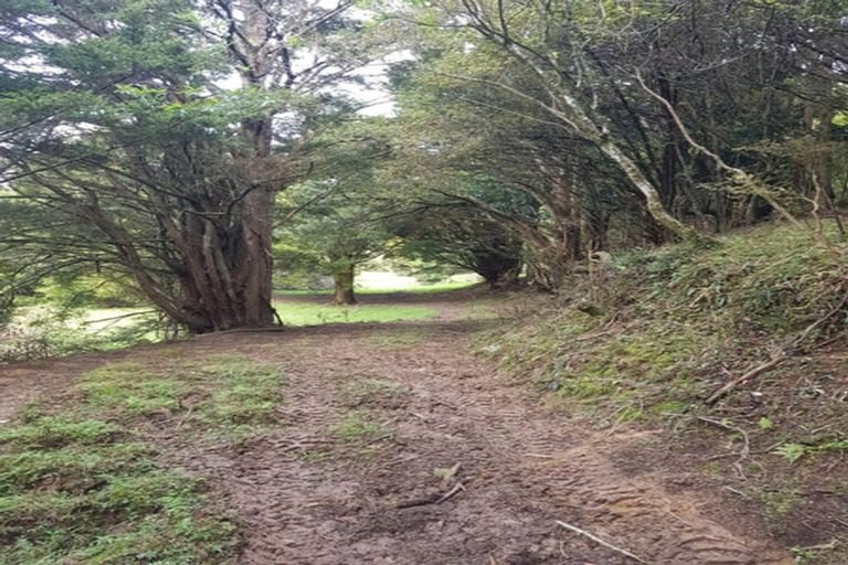 Photo of property in 504b Wairere Road, Maungaturoto, 0571