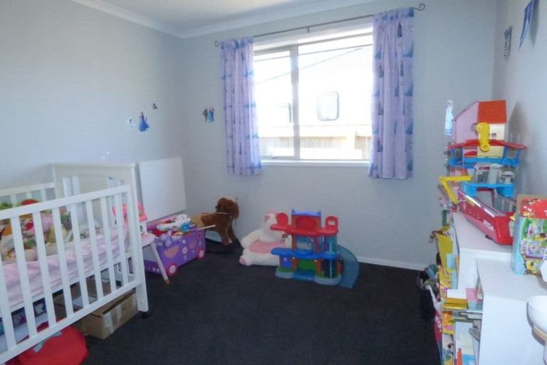 Photo of property in 13 Dreaver Drive, Waitara, 4320