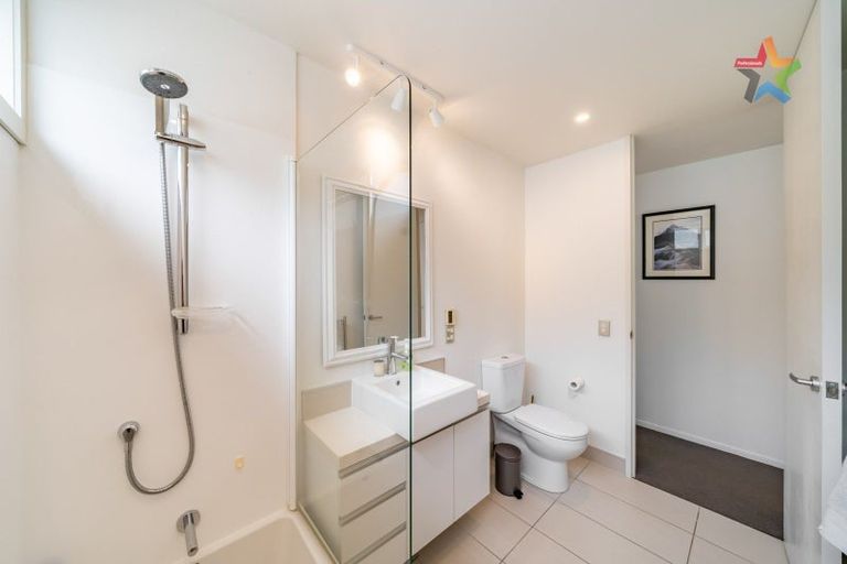 Photo of property in 3 Otonga Heights, Maungaraki, Lower Hutt, 5010