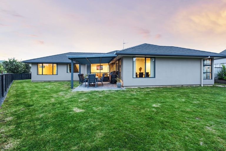 Photo of property in 55 Nelson Avenue, Aotea, Porirua, 5024