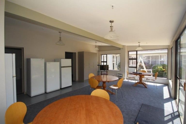 Photo of property in 4a Elliffe Place, Shiel Hill, Dunedin, 9013