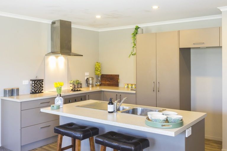 Photo of property in 15 Makawe Roa Street, Marshland, Christchurch, 8083