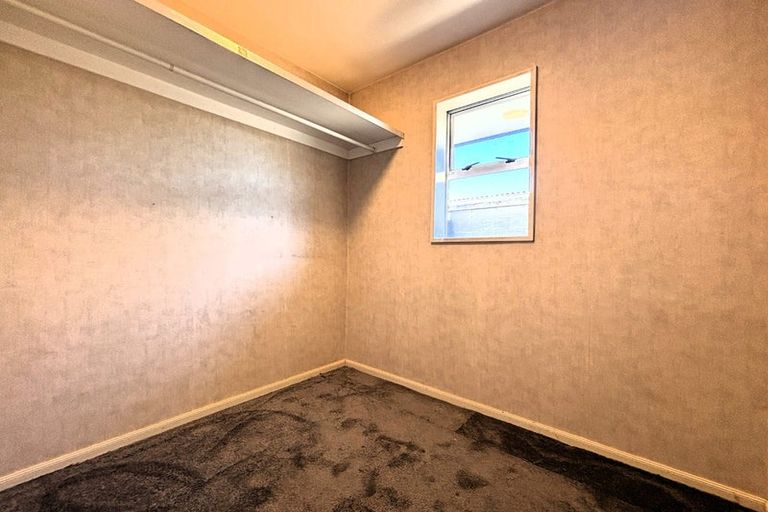 Photo of property in 1/363 Memorial Avenue, Burnside, Christchurch, 8053