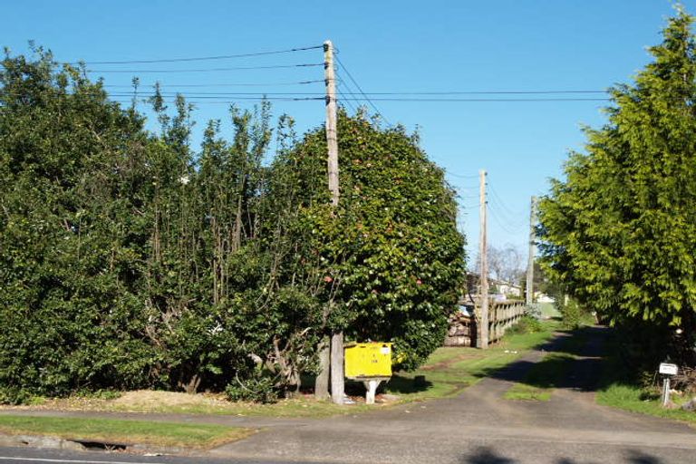 Photo of property in 2/24a Vine Street, Mangere East, Auckland, 2024