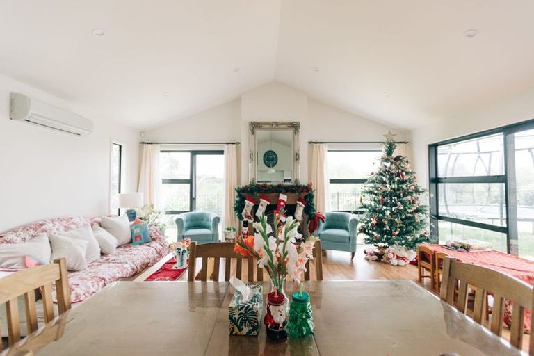 Photo of property in 12 Kentwood Place, Flagstaff, Hamilton, 3210