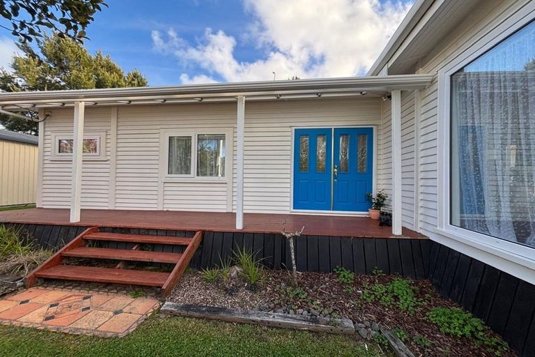 Photo of property in 3 Cane Road, Waimauku, 0812