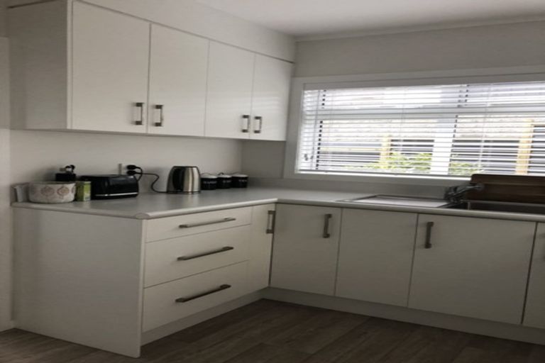 Photo of property in 1/340 Ngatai Road, Bellevue, Tauranga, 3110