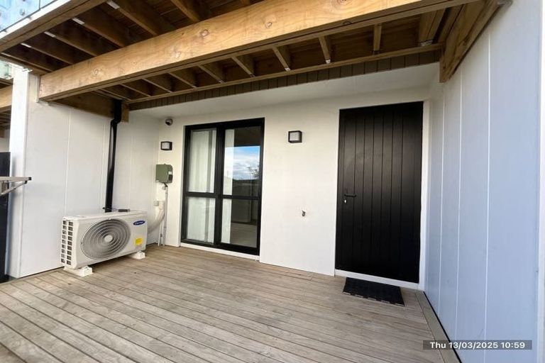 Photo of property in 6 Hinonga Loop, Silverdale, 0932