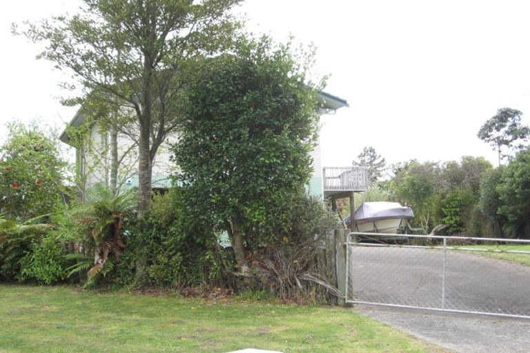 Photo of property in 76 Wharetoroa Drive, Rotoiti Forest, Rotorua, 3074