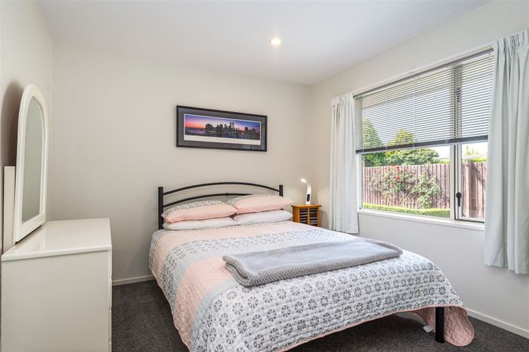 Photo of property in 50e Middlepark Road, Sockburn, Christchurch, 8042