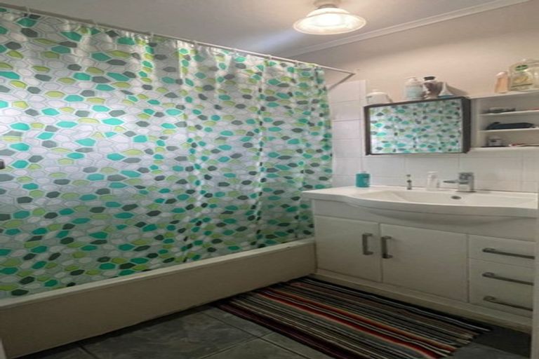 Photo of property in 5/66 Huia Road, Papatoetoe, Auckland, 2025