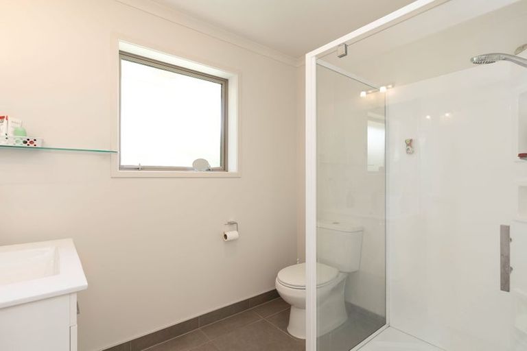 Photo of property in 1087 Queen Street East, Levin, 5571