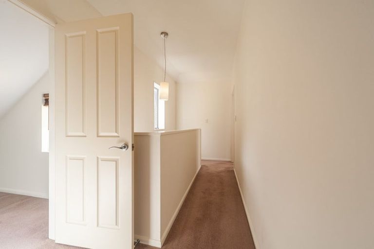 Photo of property in 12 Futuna Close, Karori, Wellington, 6012