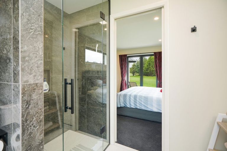 Photo of property in 171 Dunns Road, Otatara, Invercargill, 9879