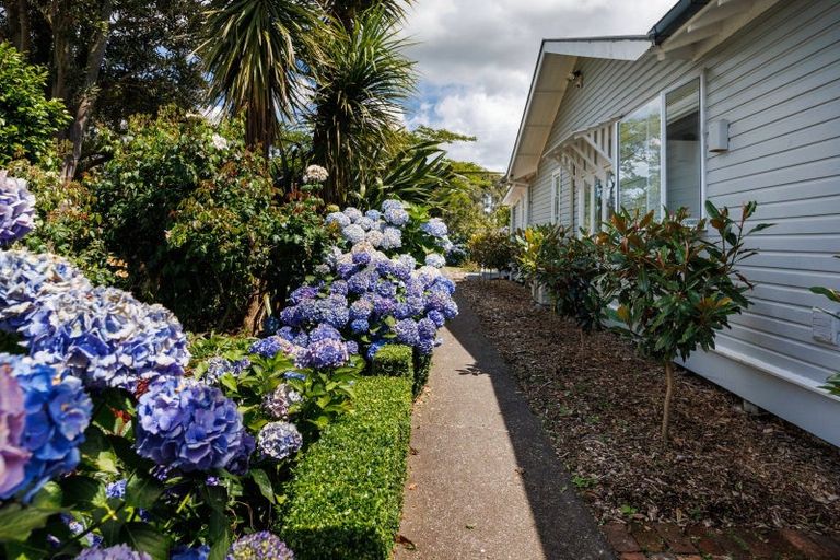 Photo of property in 6 Griffins Road, Marton, 4788