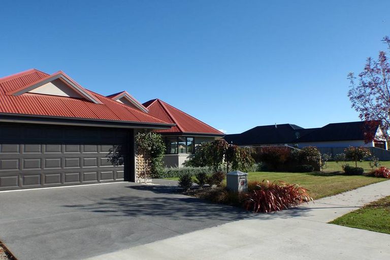 Photo of property in 41 Sycamore Close, Rangiora, 7400
