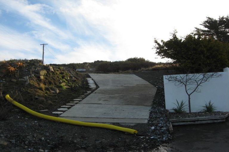 Photo of property in 24 Ward Parade, Bluff, 9814