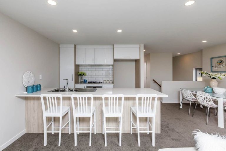 Photo of property in 37 Bight Road, Long Bay, Auckland, 0630