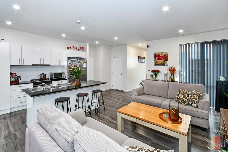 Photo of property in 13 Te Aparangi Crescent, Papakura, 2582