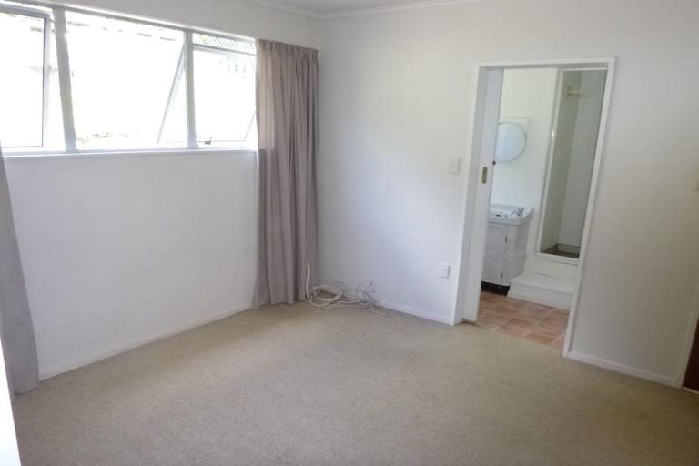 Photo of property in 8 Ettrick Grove, Papakowhai, Porirua, 5024