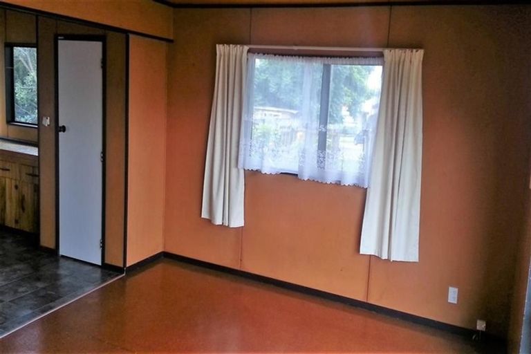 Photo of property in 32 Brentford Place, Manurewa, Auckland, 2102