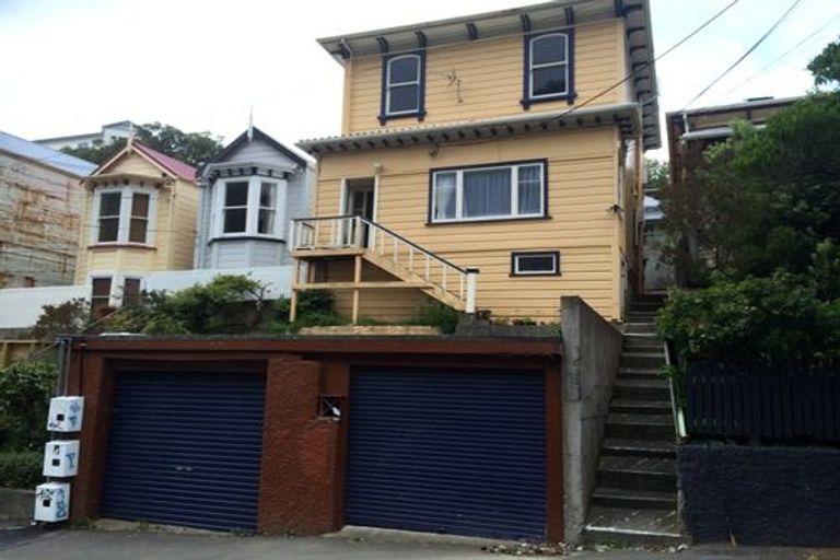 Photo of property in 43 Epuni Street, Aro Valley, Wellington, 6021