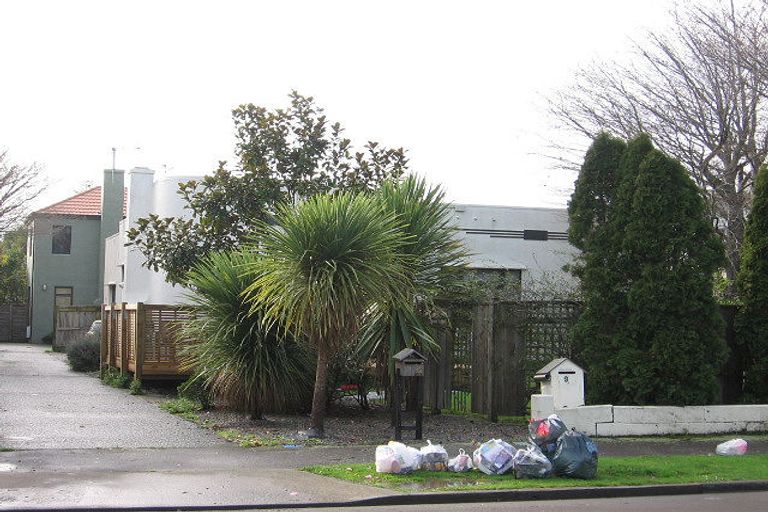 Photo of property in 9 Ake Ake Avenue, Hokowhitu, Palmerston North, 4410