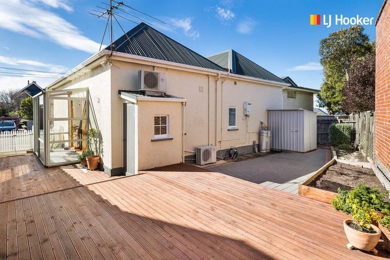 Photo of property in 11 Lundie Street, Roslyn, Dunedin, 9010