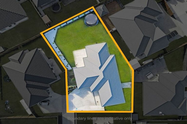 Photo of property in 34 Calder Crescent, Pokeno, 2402