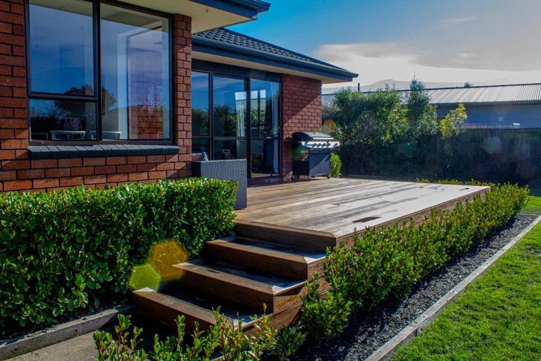 Photo of property in 10 East Belt, Rangiora, 7400