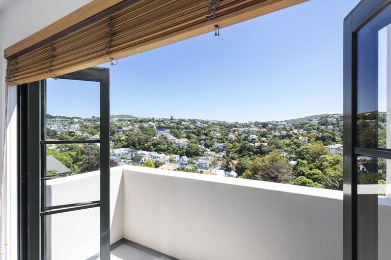 Photo of property in 12 Upland Road, Kelburn, Wellington, 6012