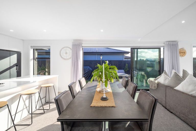 Photo of property in 8 Mackinnon Street, Marshland, 8083