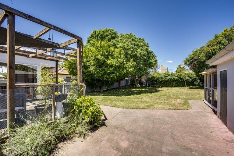 Photo of property in 911 Rangiora Street, Mahora, Hastings, 4120